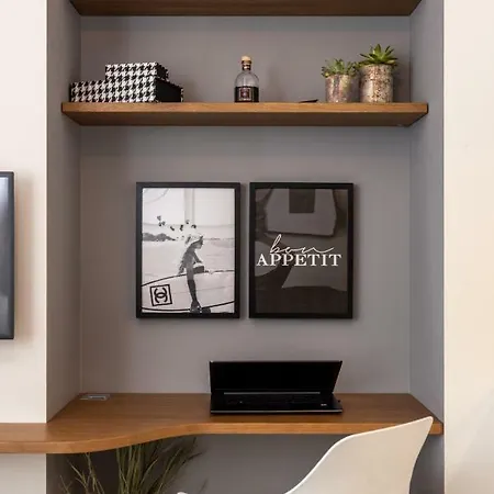 Cozy New Studio In City Centre Apartment